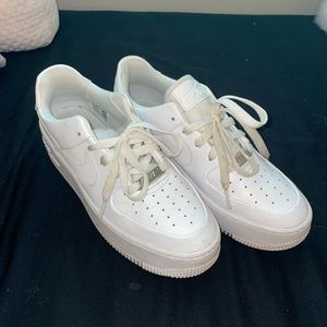 White Nike Air Force 1’s